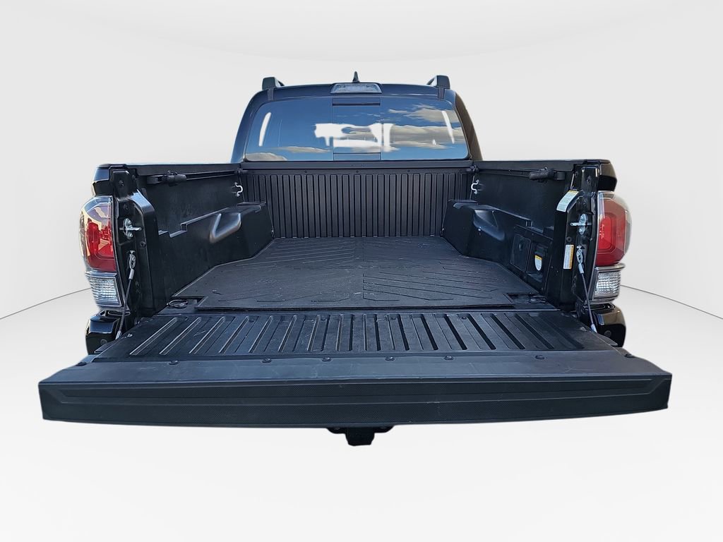Certified 2023 Toyota Tacoma TRD Off-Road w/ TRD Premium Off Road Package AWD/4WD image 23