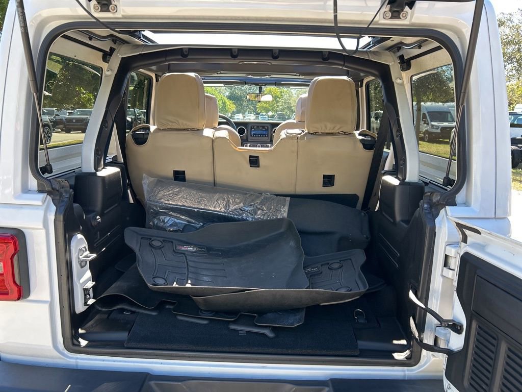 Used 2019 Jeep Wrangler Unlimited Sahara w/ Safety Group image 50