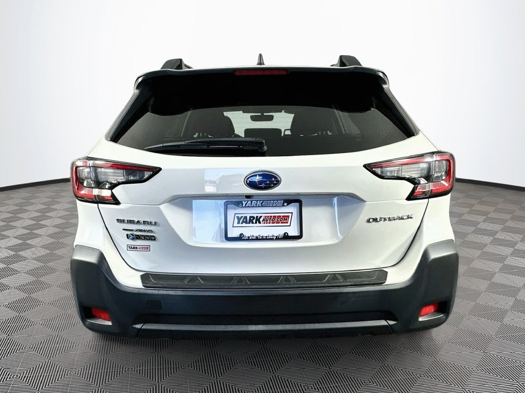 Certified 2024 Subaru Outback Premium AWD/4WD image 9