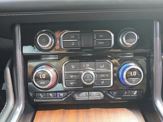 Used 2023 GMC Yukon Denali Ultimate image 40