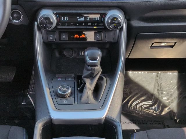 Certified 2024 Toyota RAV4 SE w/ Weather Package AWD/4WD image 19