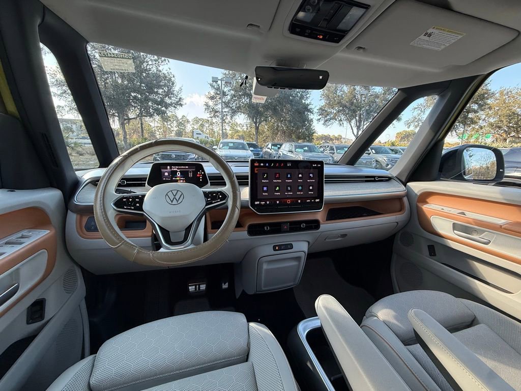 Used 2025 Volkswagen ID. Buzz 1st Edition image 16