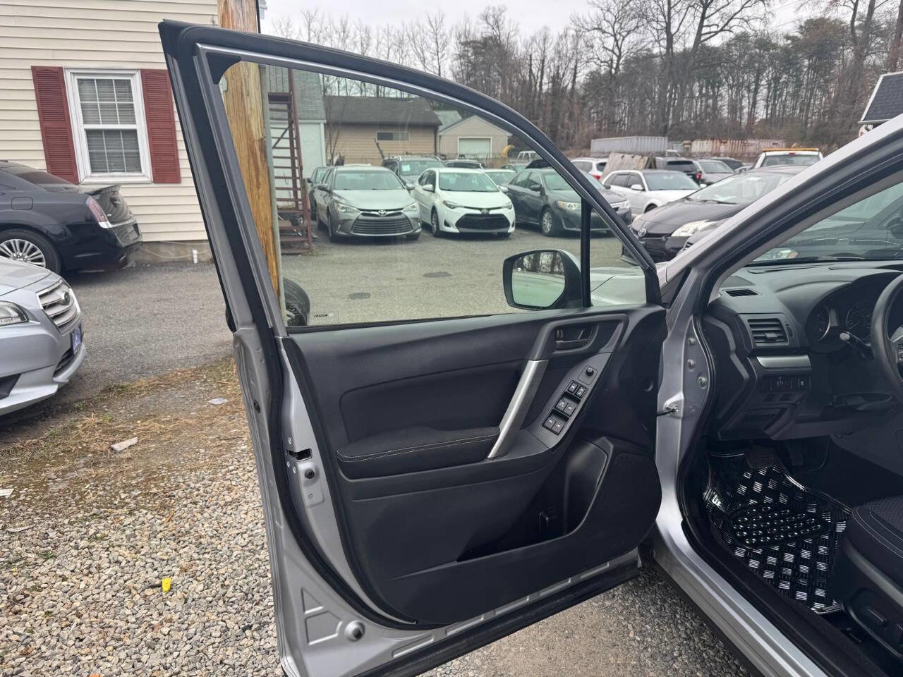 Used 2015 Subaru Forester 2.5i Premium w/ Popular Package #1 image 29