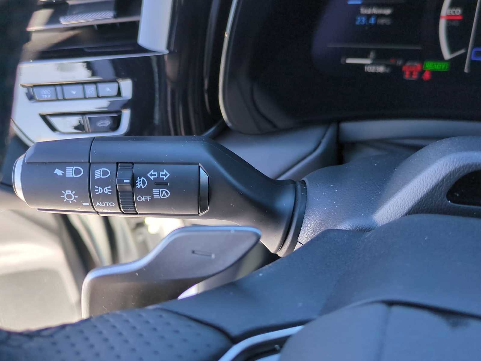 Used 2025 Lexus TX 500h AWD w/ Technology Package image 36