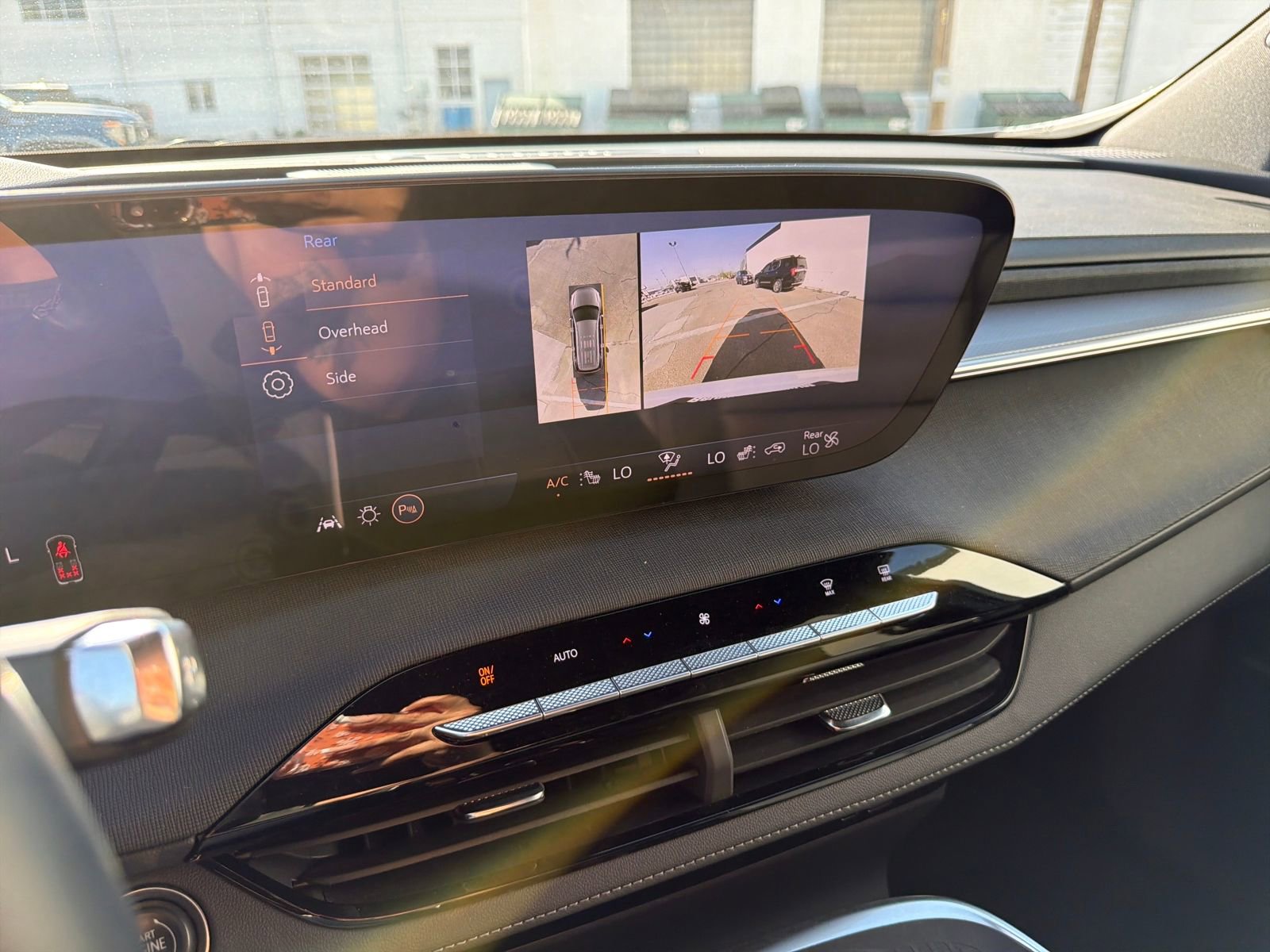 Used 2025 Buick Enclave Sport Touring image 20