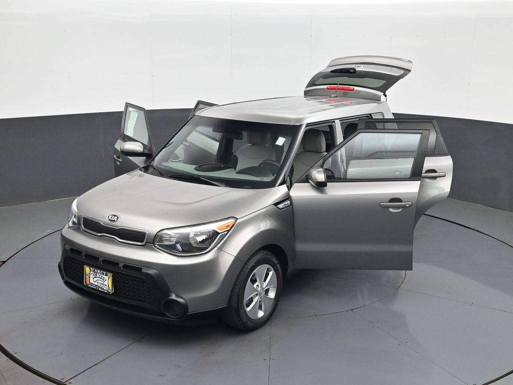 Used 2015 Kia Soul FWD image 30