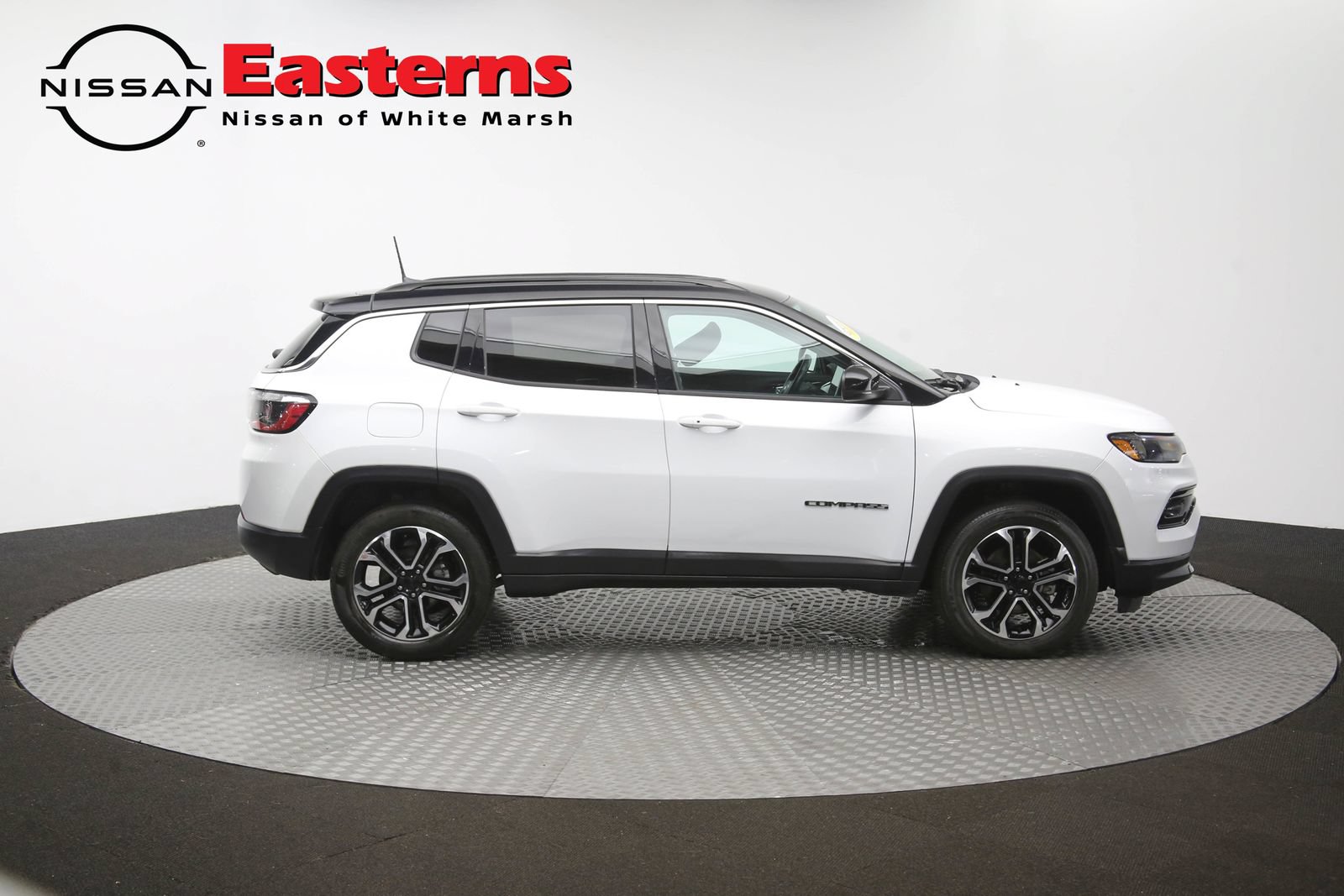 Used 2022 Jeep Compass Limited AWD/4WD image 44