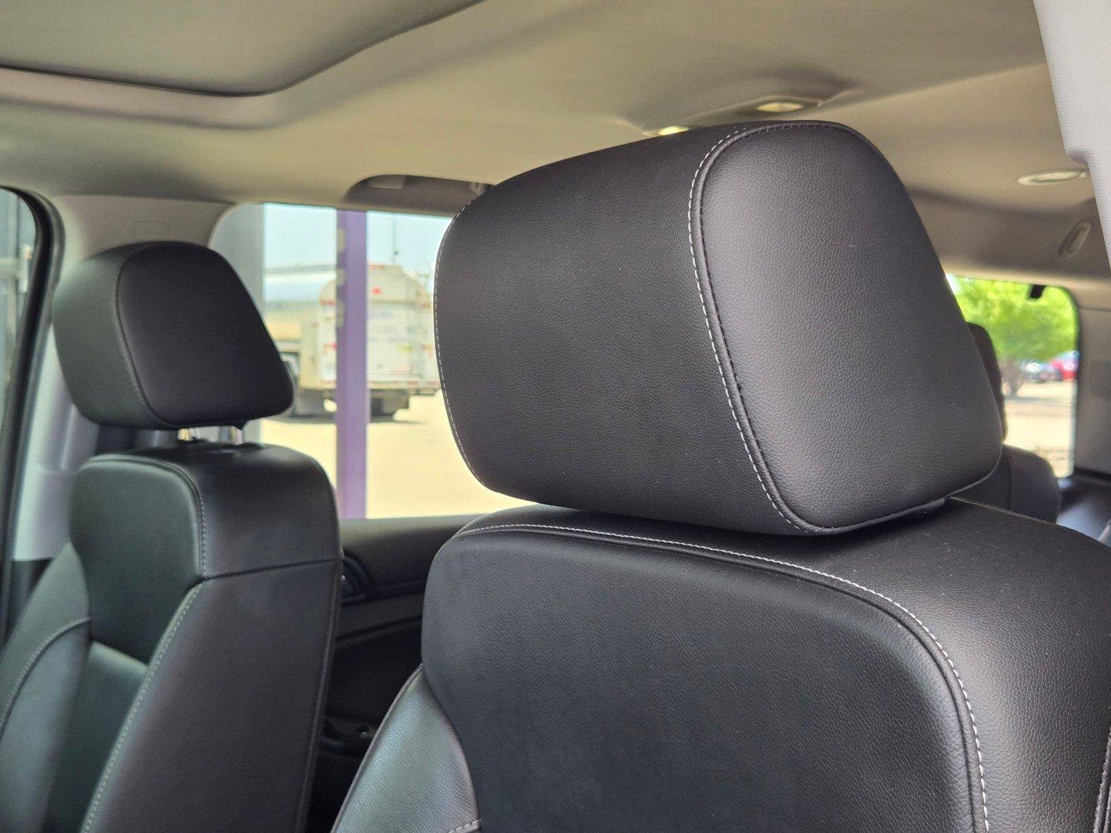 Used 2020 GMC Yukon SLT RWD image 12