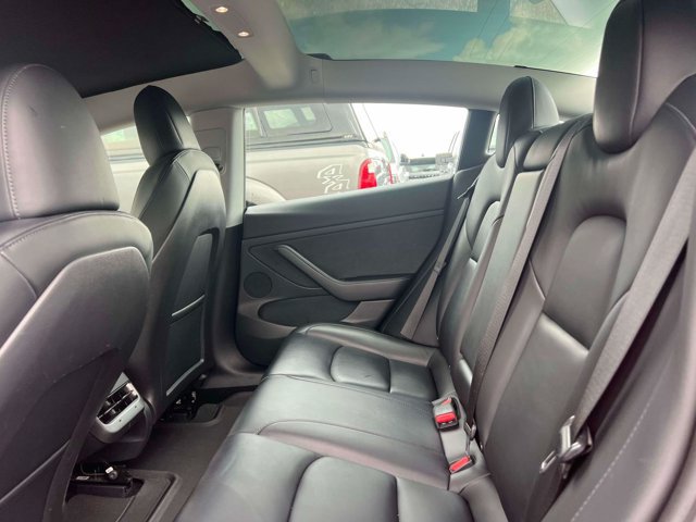 Used 2021 Tesla Model 3 Long Range AWD/4WD image 16