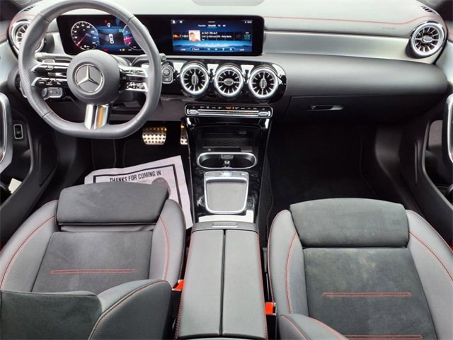 Used 2024 Mercedes-Benz CLA 250 4MATIC image 11
