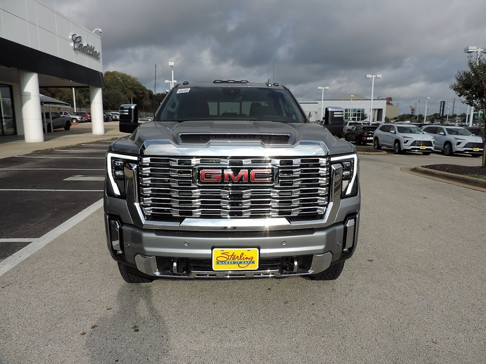 New 2026 GMC Sierra 2500 Denali w/ Denali Reserve Package AWD/4WD image 2