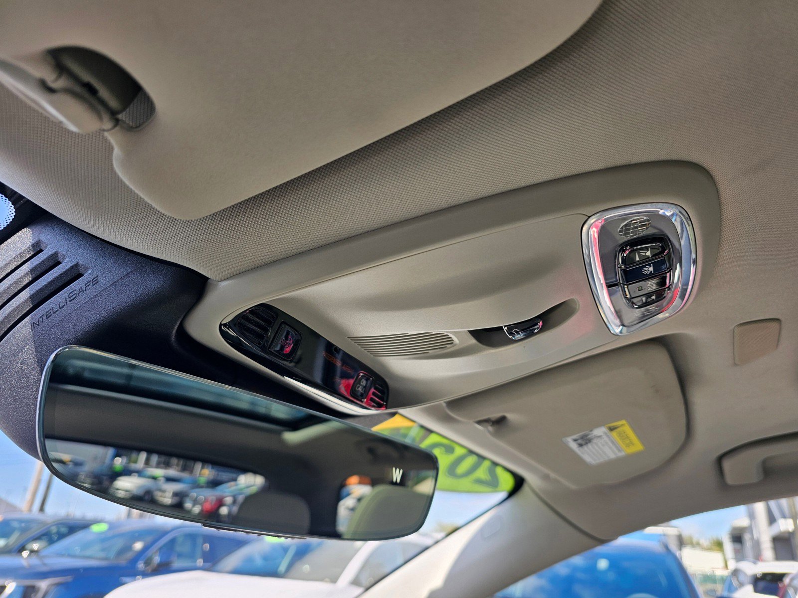 Used 2020 Volvo XC60 T6 Momentum image 39