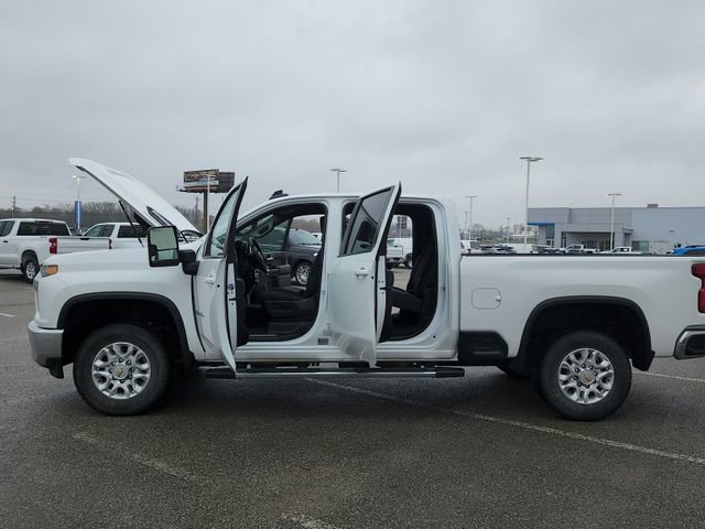 Used 2023 Chevrolet Silverado 2500 LT w/ Convenience Package image 27