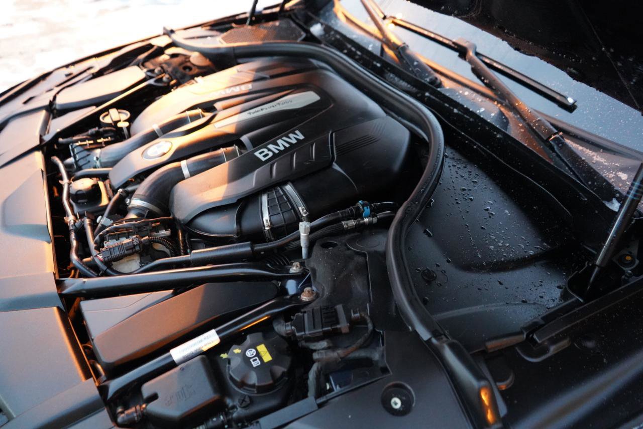 Used 2018 BMW 750i xDrive image 93