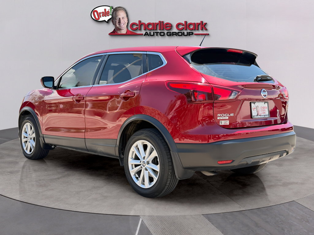 Used 2019 Nissan Rogue Sport S w/ Appearance Package FWD image 4