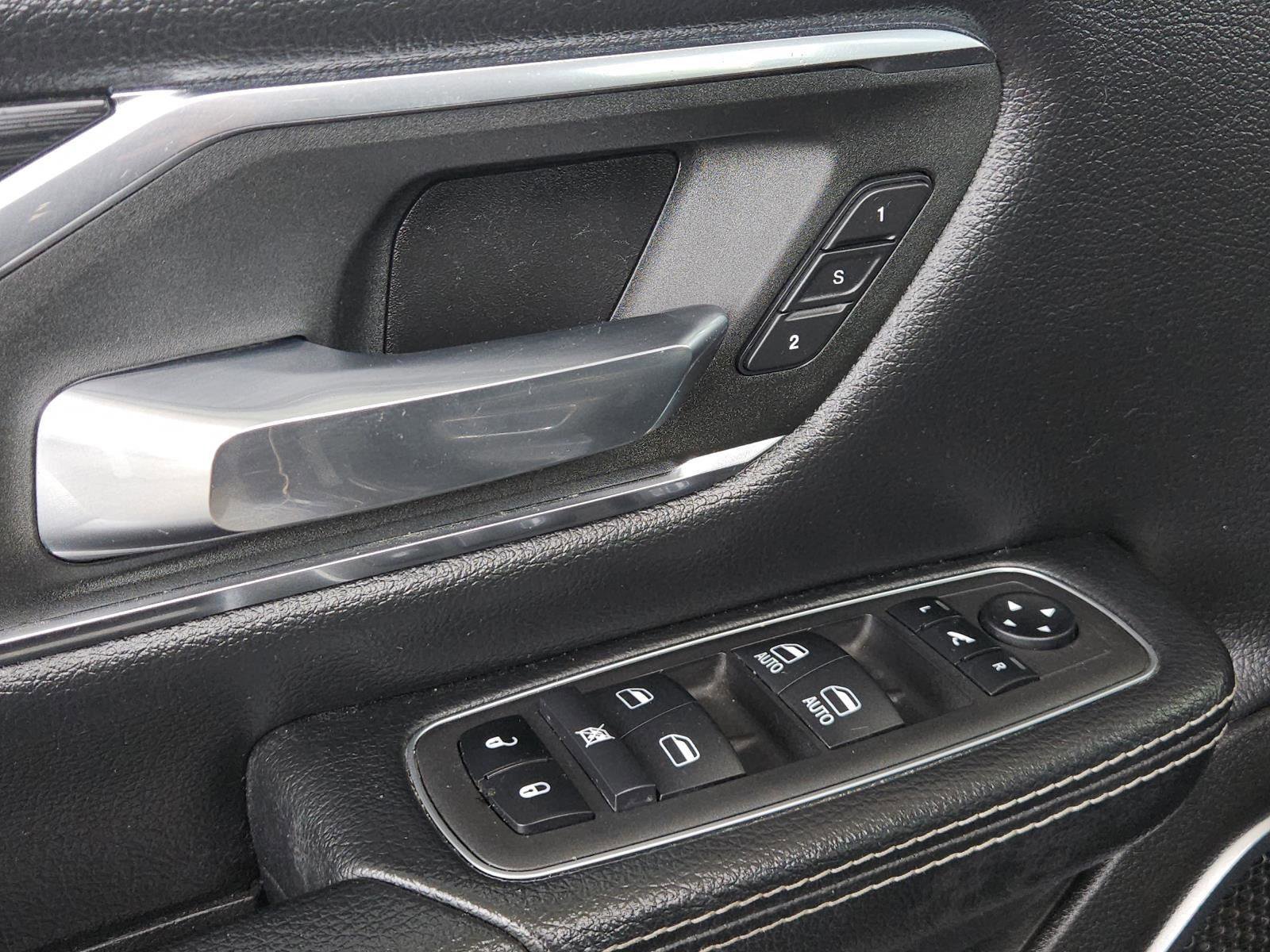 Used 2024 RAM 1500 Laramie RWD image 28