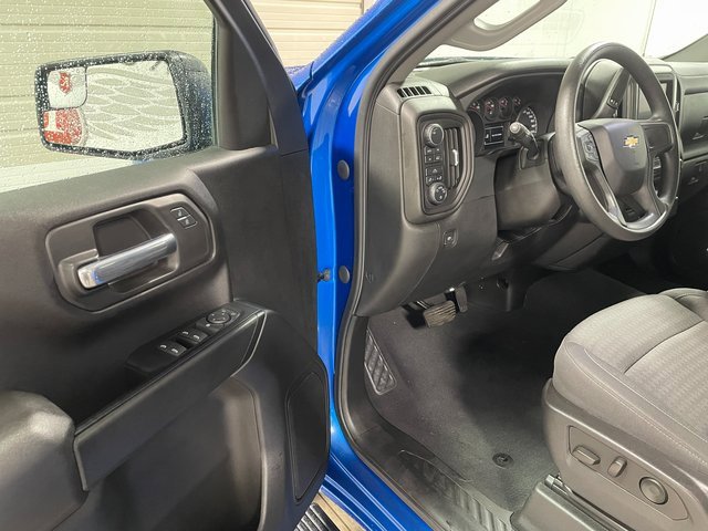Used 2023 Chevrolet Silverado 1500 Custom image 10