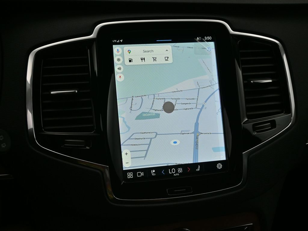 New 2025 Volvo XC90 B6 Plus w/ Protection Package Premier image 14