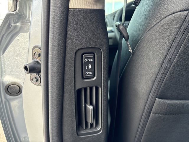 New 2026 Honda Odyssey Touring image 28
