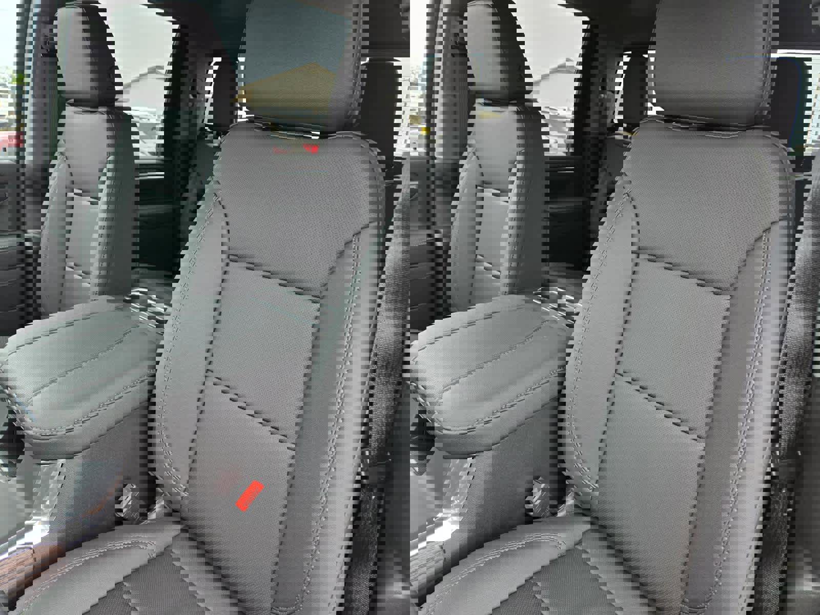 New 2025 GMC Sierra 2500 SLT image 22