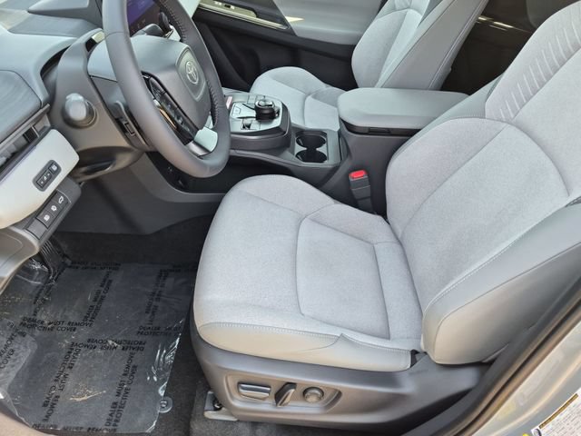 New 2026 Toyota C-HR AWD/4WD image 11
