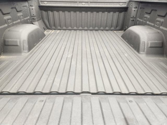 Used 2024 Chevrolet Silverado 1500 Custom image 33