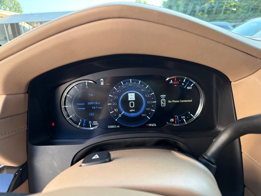 Used 2019 Cadillac Escalade Platinum AWD/4WD image 35