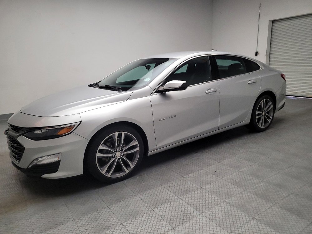 Used 2022 Chevrolet Malibu LT FWD image 2