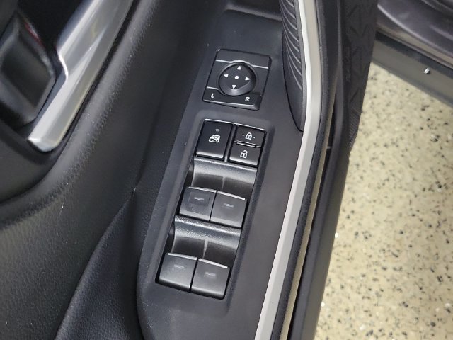 Used 2024 Toyota RAV4 XLE w/ Convenience Package FWD image 23