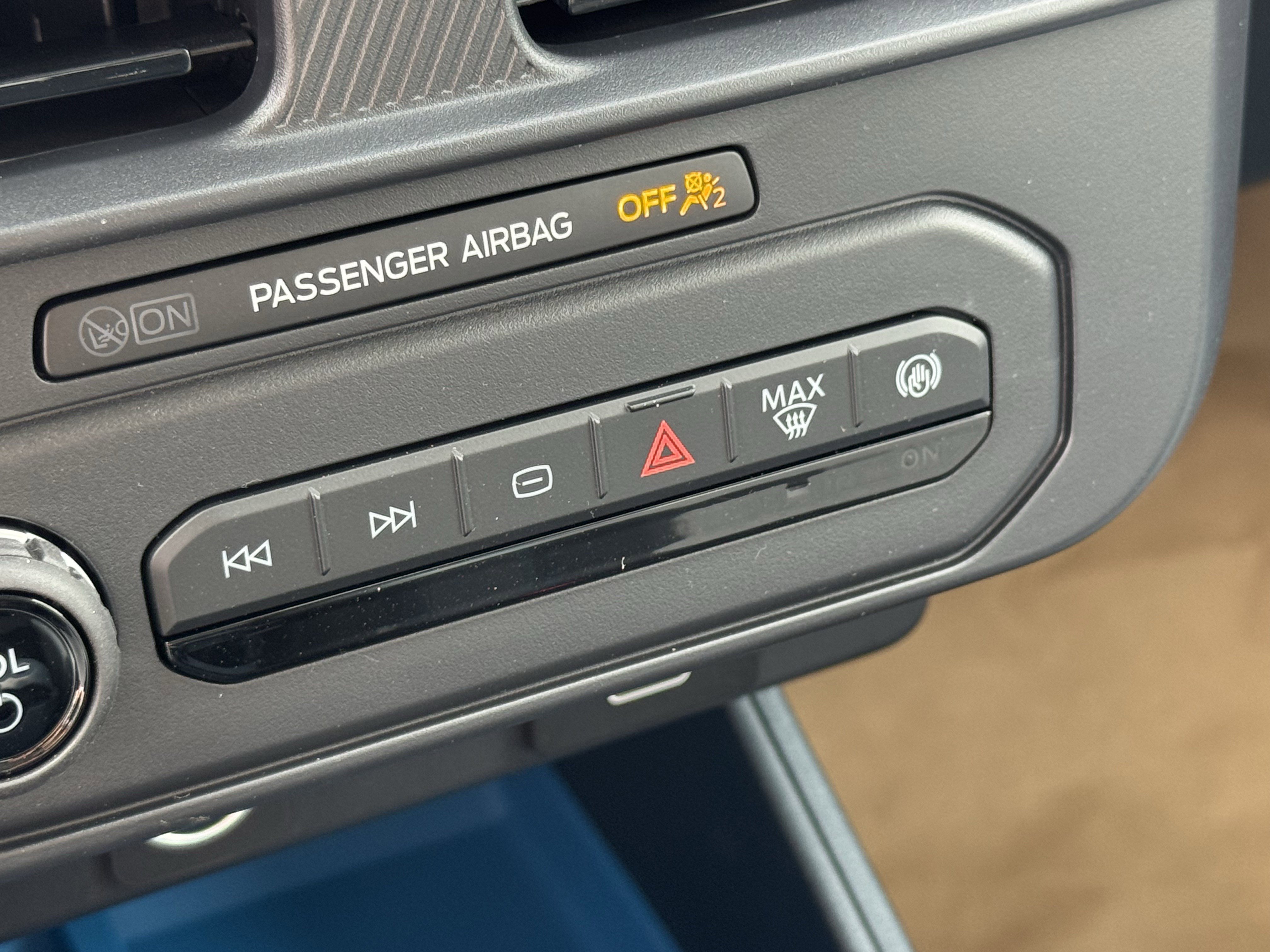 New 2026 Ford Maverick XLT w/ XLT Luxury Package image 19