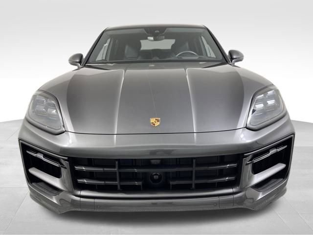 Used 2025 Porsche Cayenne E-Hybrid Coupe image 12