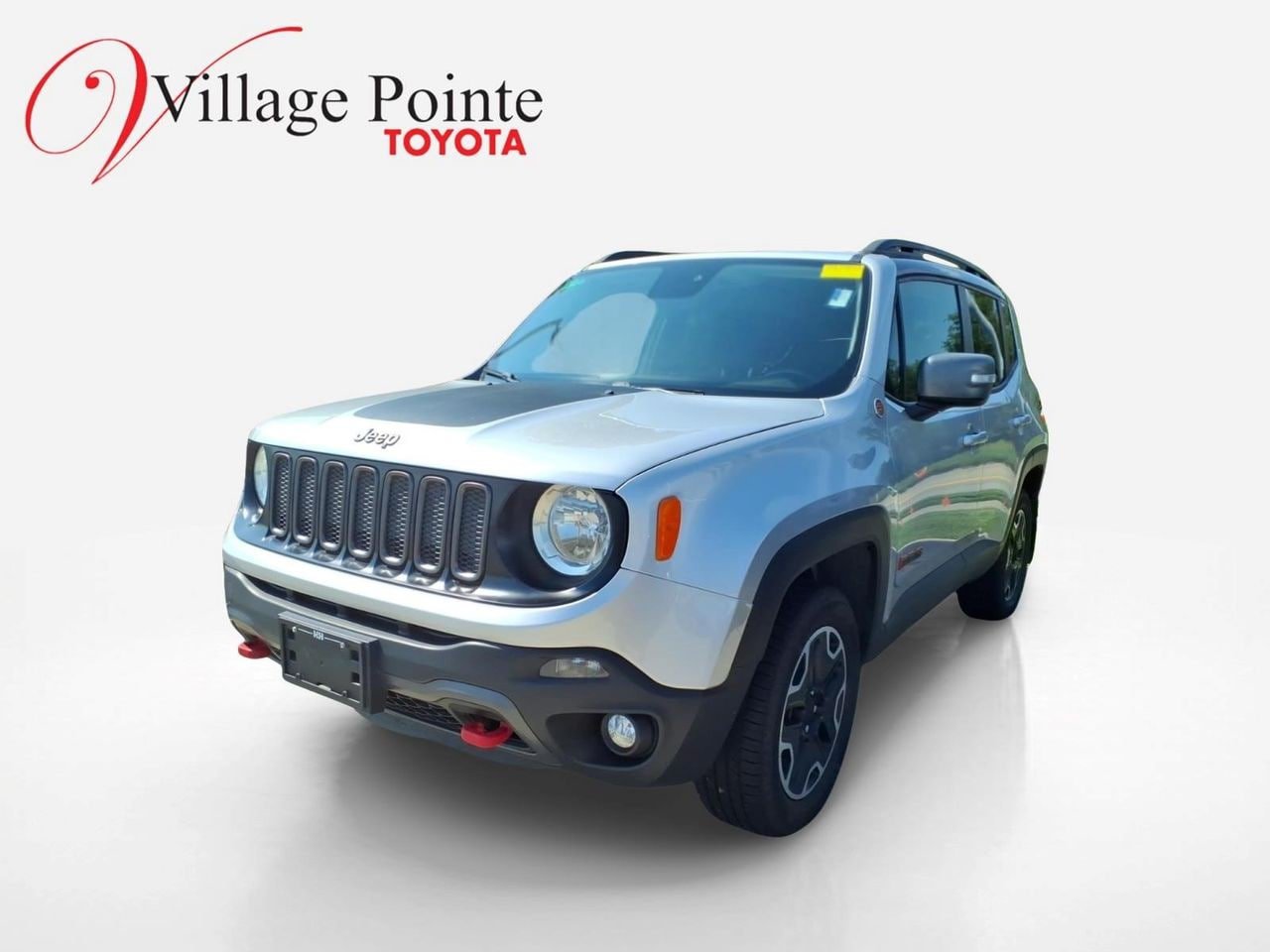 Used 2016 Jeep Renegade Trailhawk w/ Cold Weather Group AWD/4WD image 1
