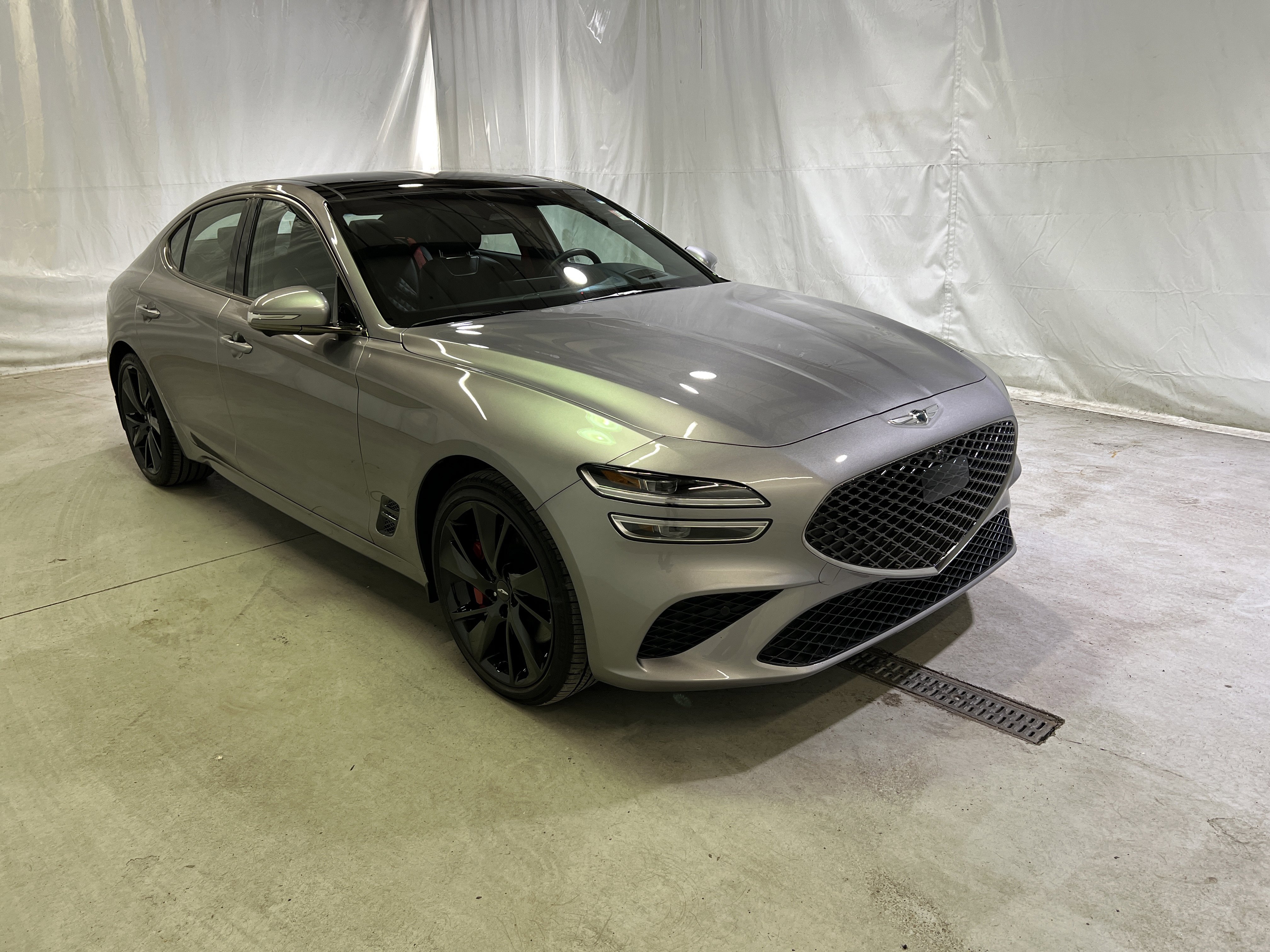 Used 2023 Genesis G70 3.3T w/ Sport Prestige Package image 2