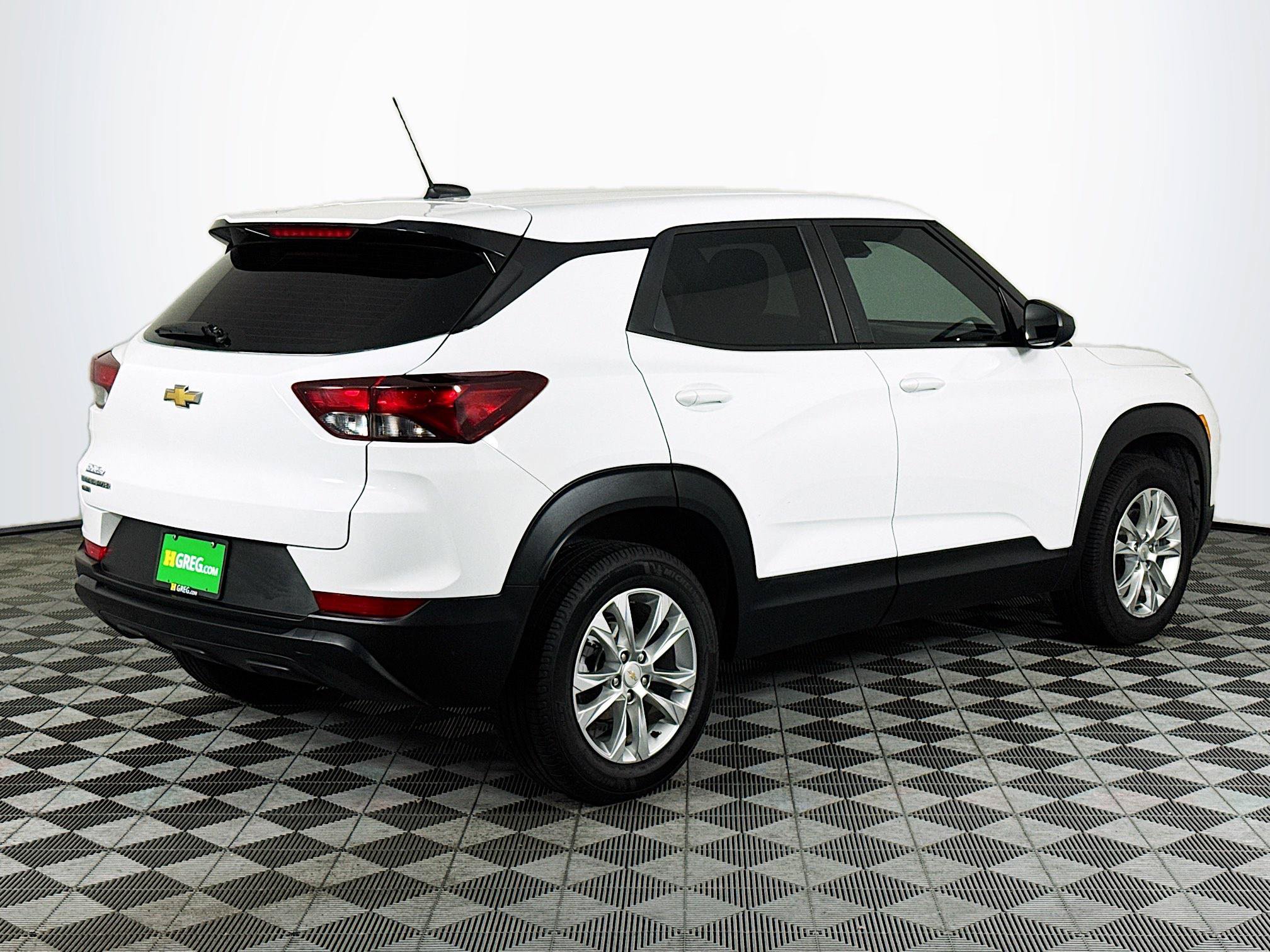 Used 2022 Chevrolet TrailBlazer LS AWD/4WD image 8