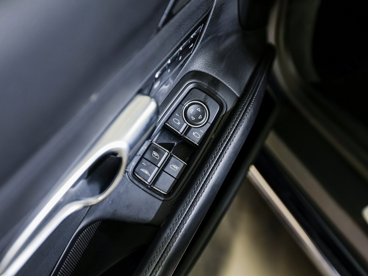 Used 2017 Porsche 911 Carrera 4 image 22