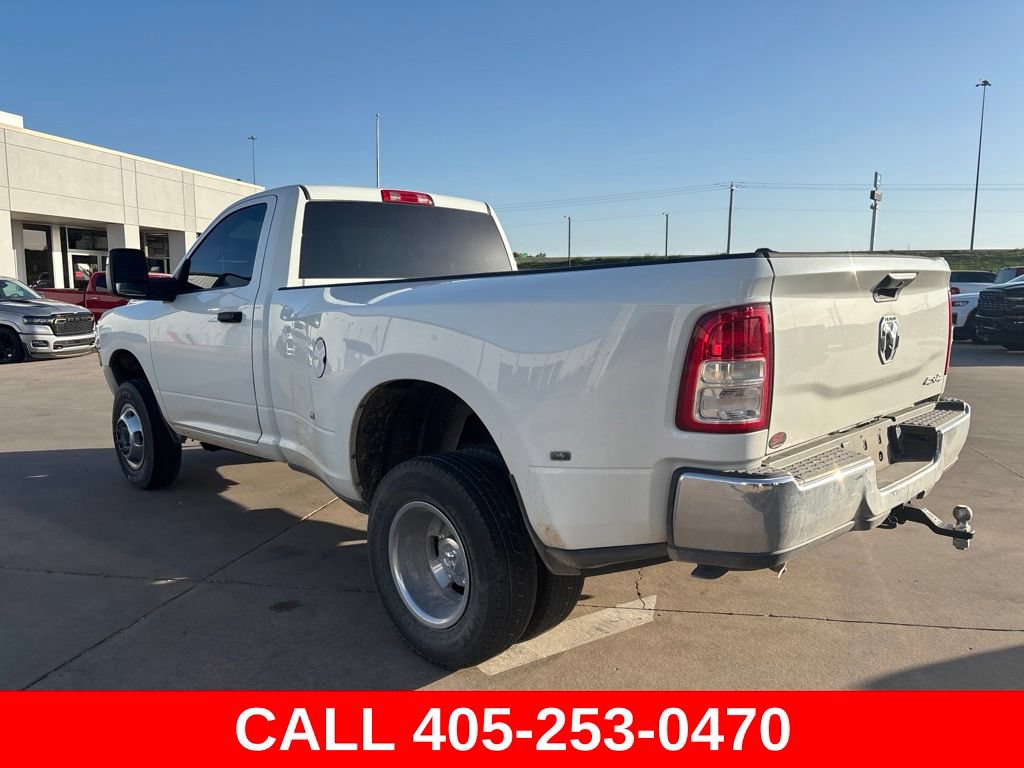 Used 2024 RAM 3500 Tradesman w/ Chrome Appearance Group AWD/4WD image 4