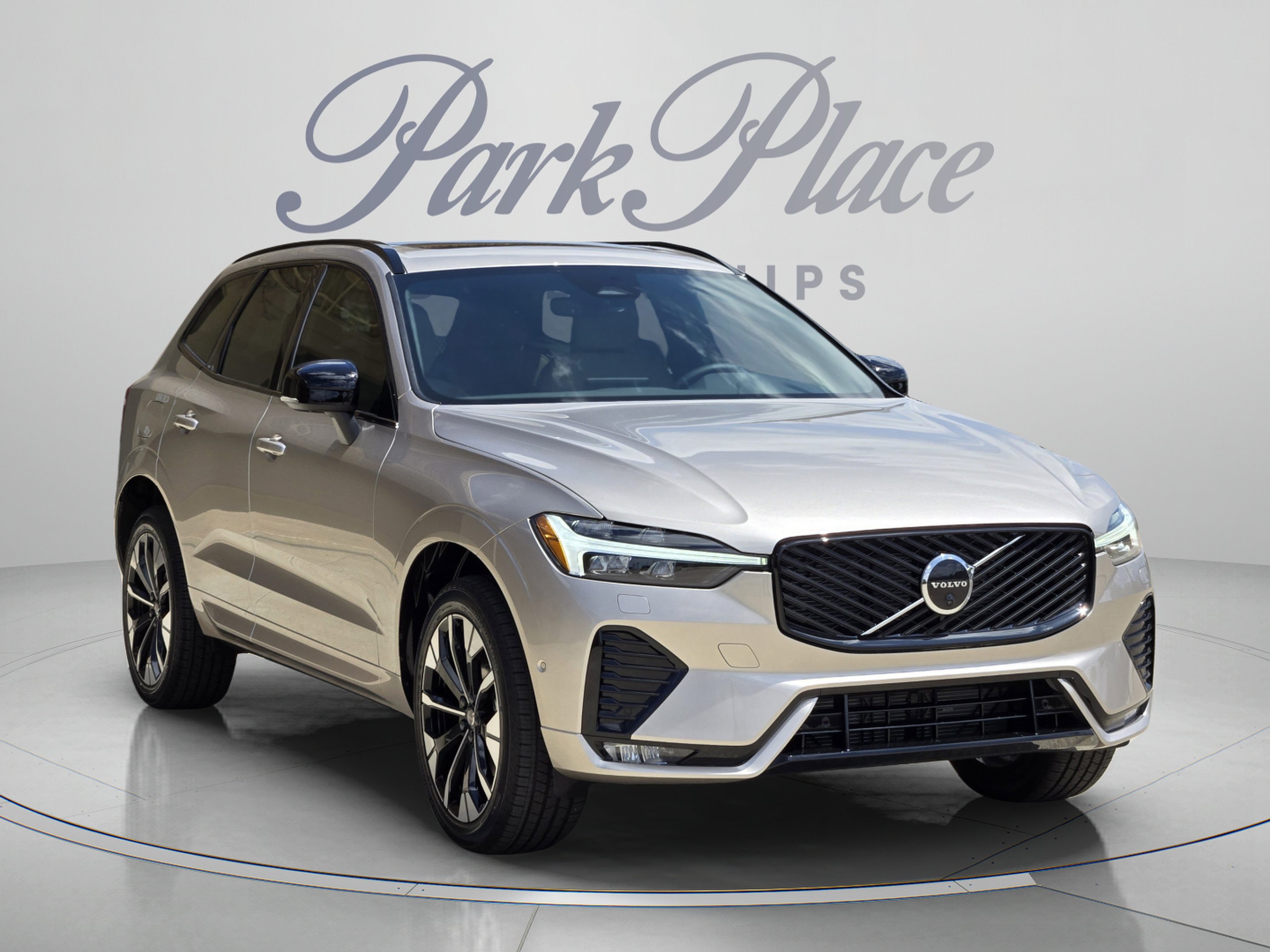 New 2026 Volvo XC60 B5 Plus w/ Protection Package Premier AWD/4WD image 8