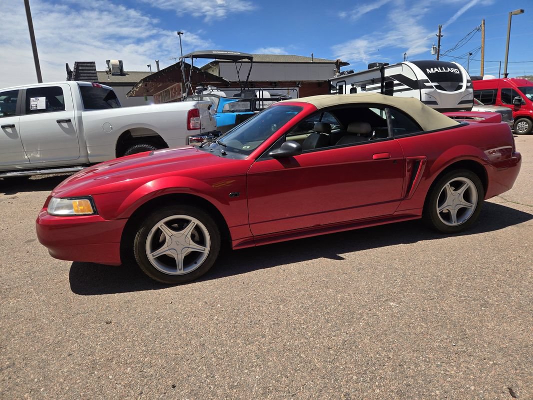 Used 2000 Ford Mustang GT RWD image 6