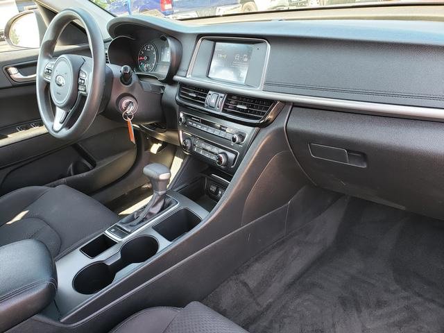 Used 2018 Kia Optima LX w/ 17" Alloy Wheels Package FWD image 18