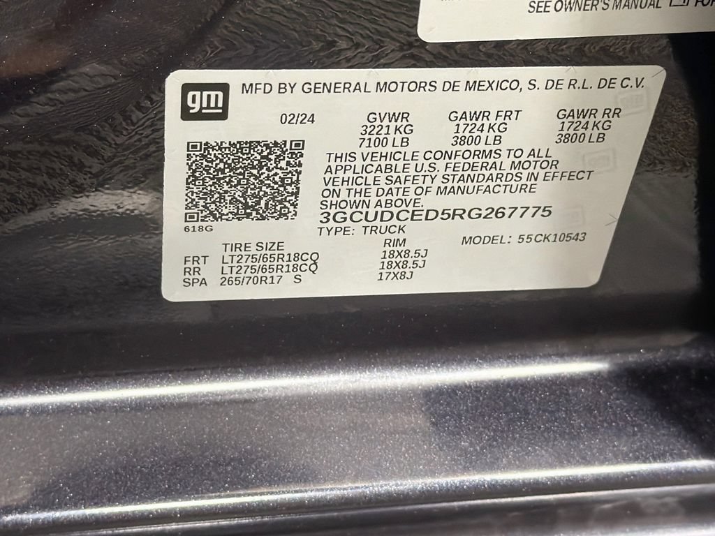 Used 2024 Chevrolet Silverado 1500 Custom Trail Boss AWD/4WD image 30