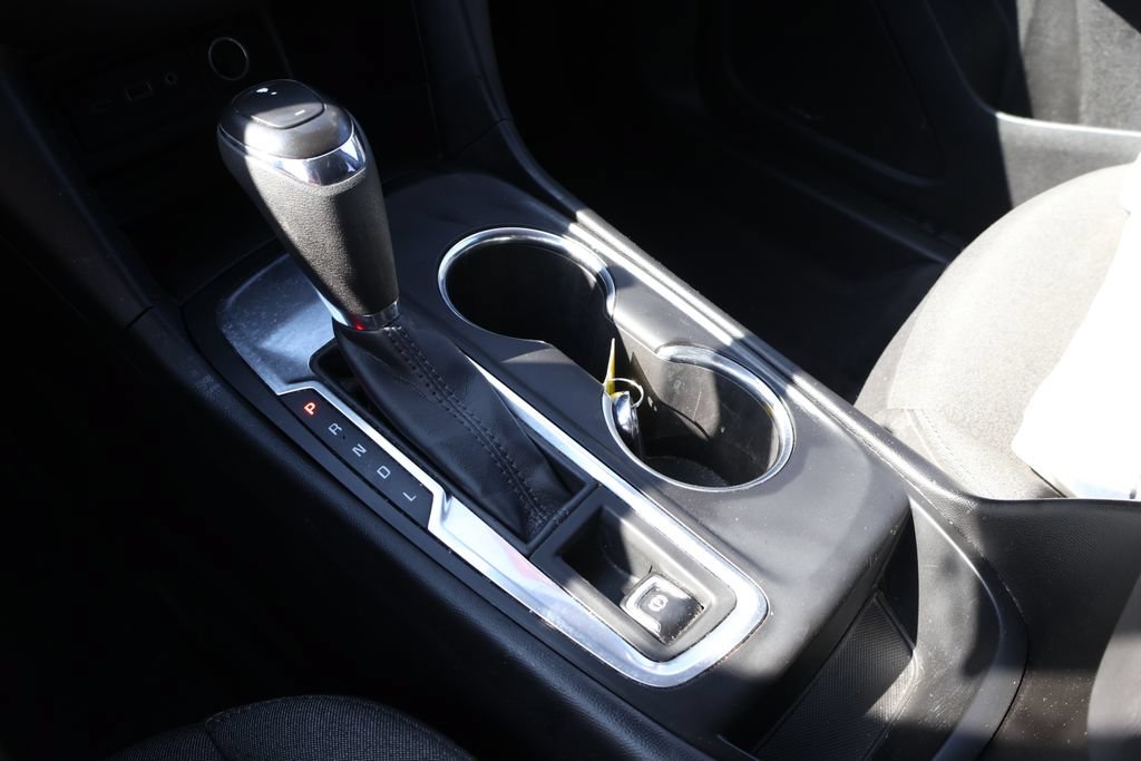 Used 2020 Chevrolet Equinox LT FWD image 30