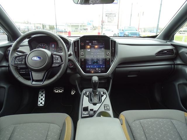 Used 2025 Subaru Crosstrek 2.5i Sport AWD/4WD image 9