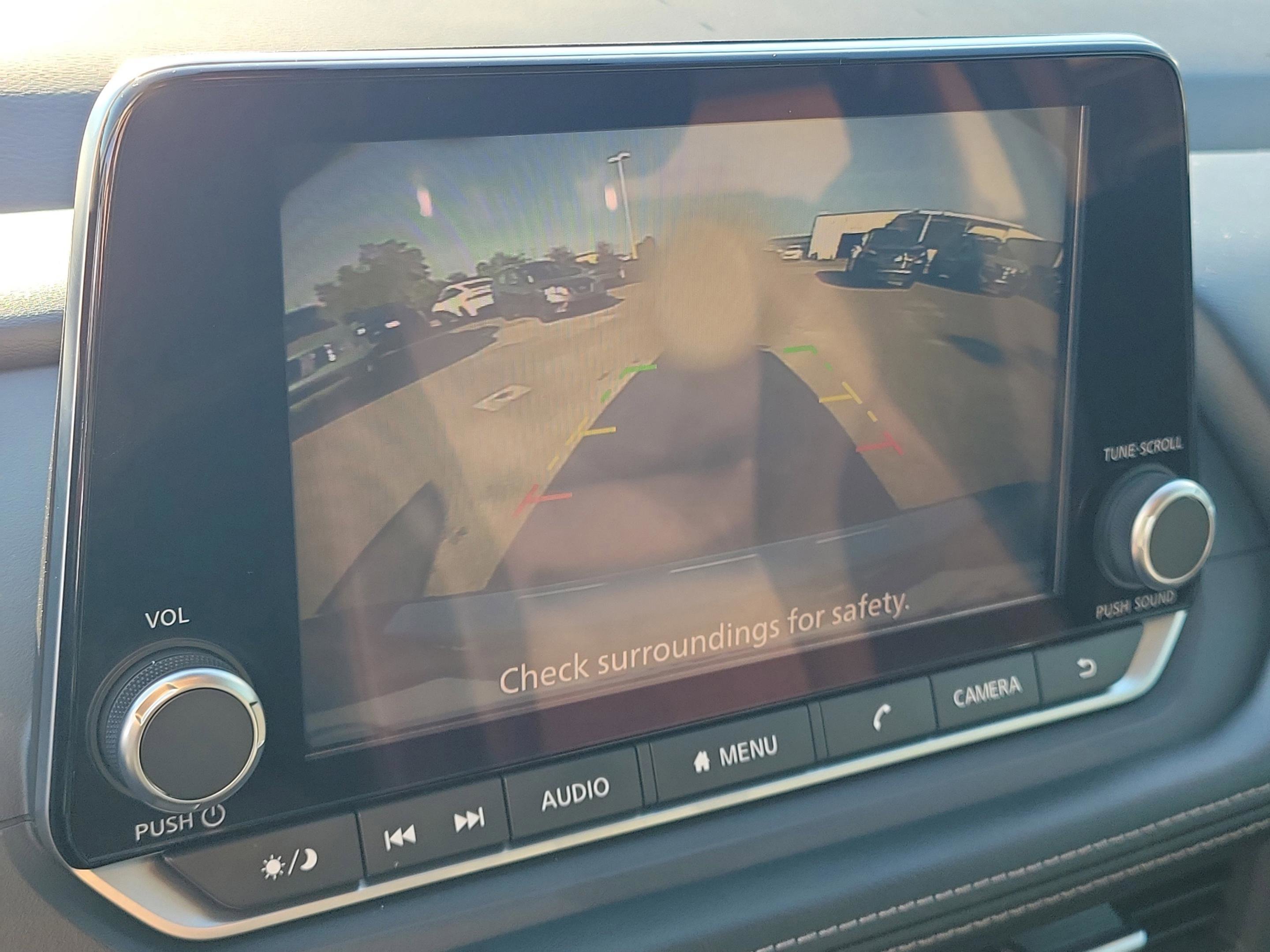 Certified 2024 Nissan Rogue SV image 27