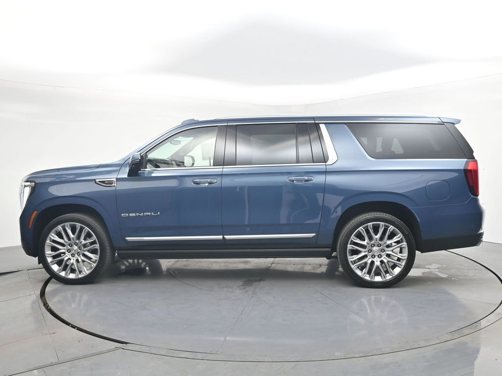 New 2026 GMC Yukon XL Denali image 3