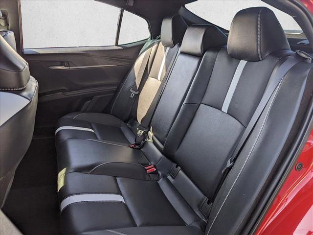 Used 2025 Toyota Camry SE image 17