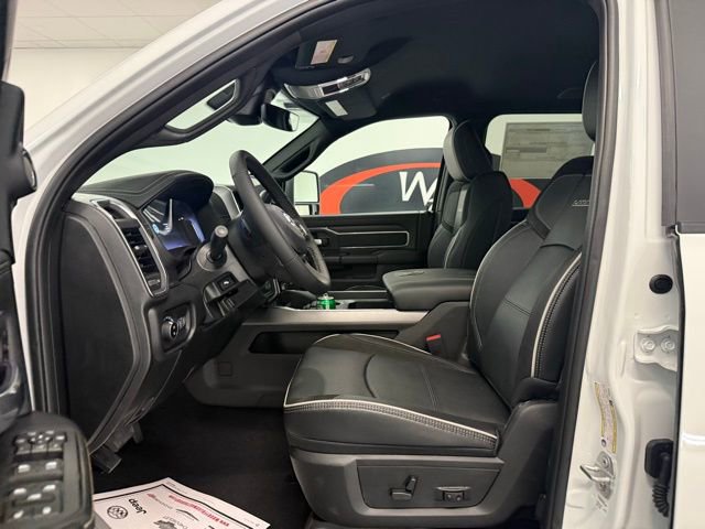 New 2026 RAM 2500 Laramie AWD/4WD image 10