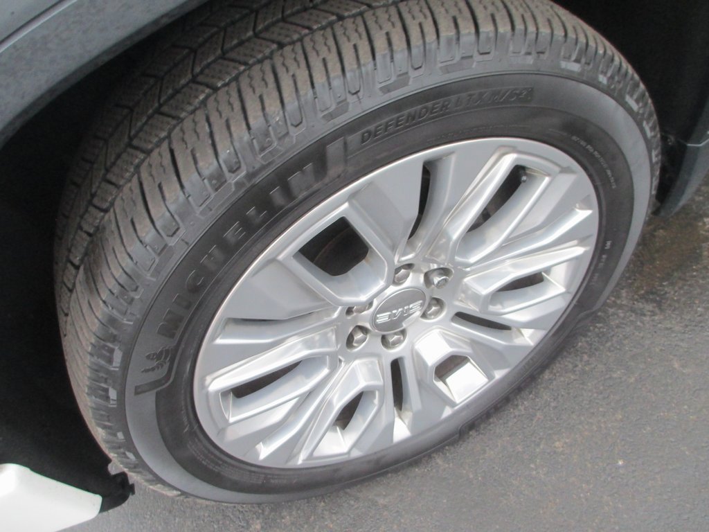 Used 2021 GMC Sierra 1500 Denali w/ Denali Ultimate Package image 11