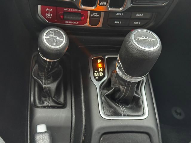 Certified 2024 Jeep Gladiator Sport image 38