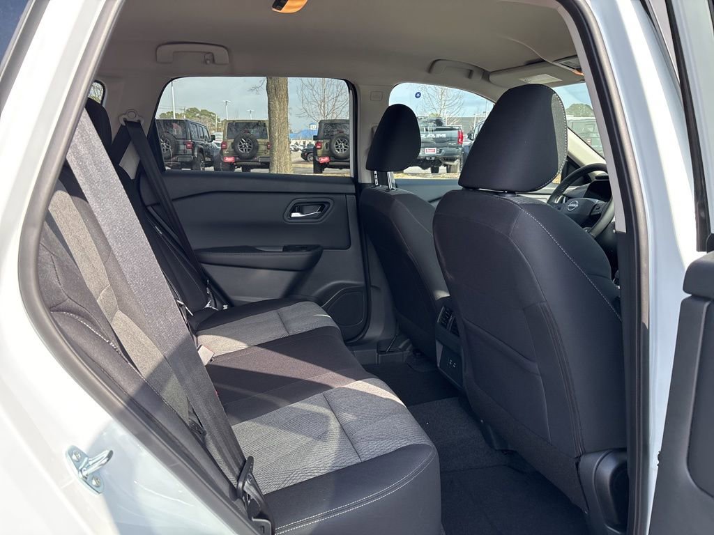 New 2026 Nissan Rogue SV FWD image 16