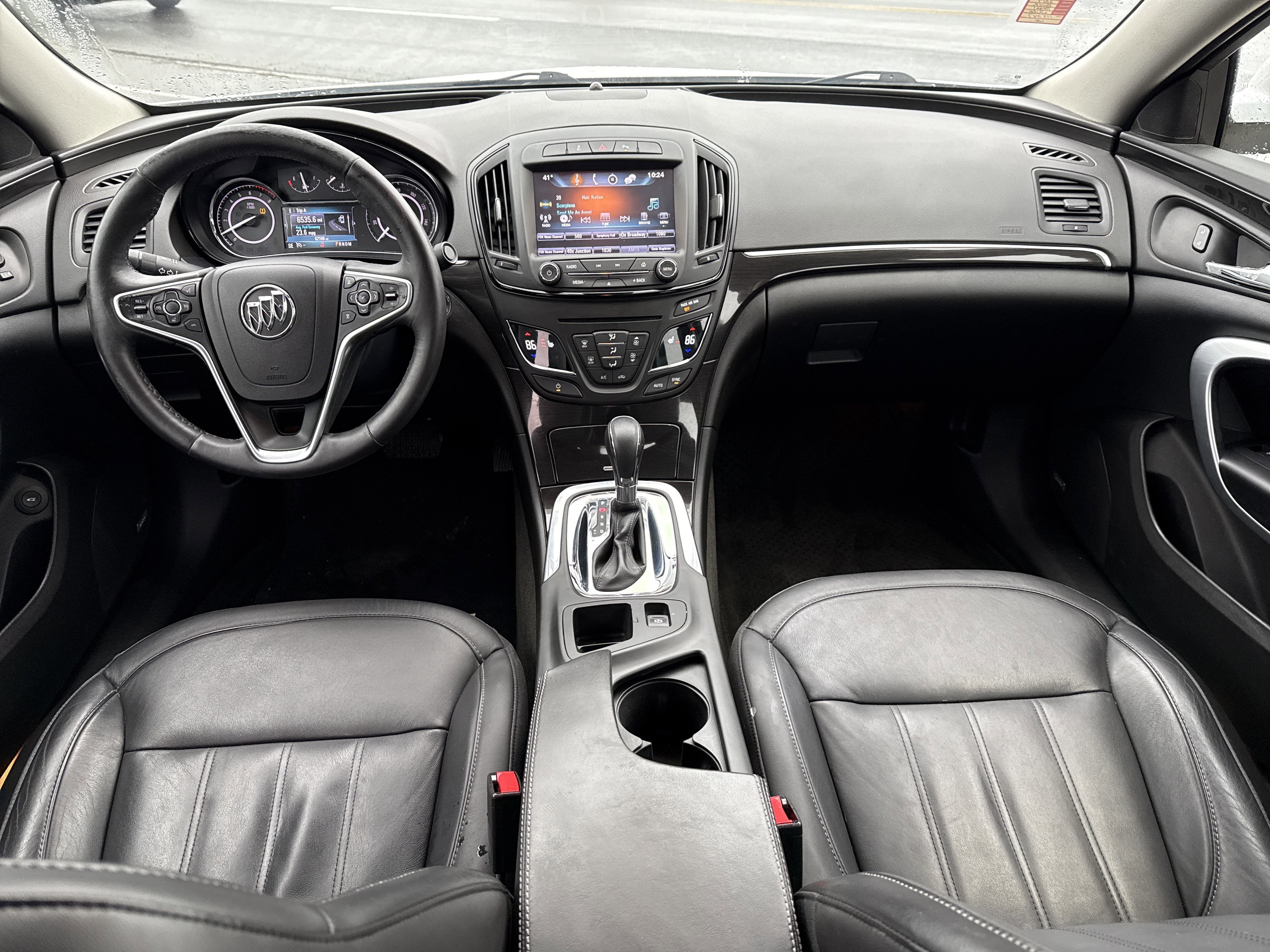 Used 2017 Buick Regal Premium image 14